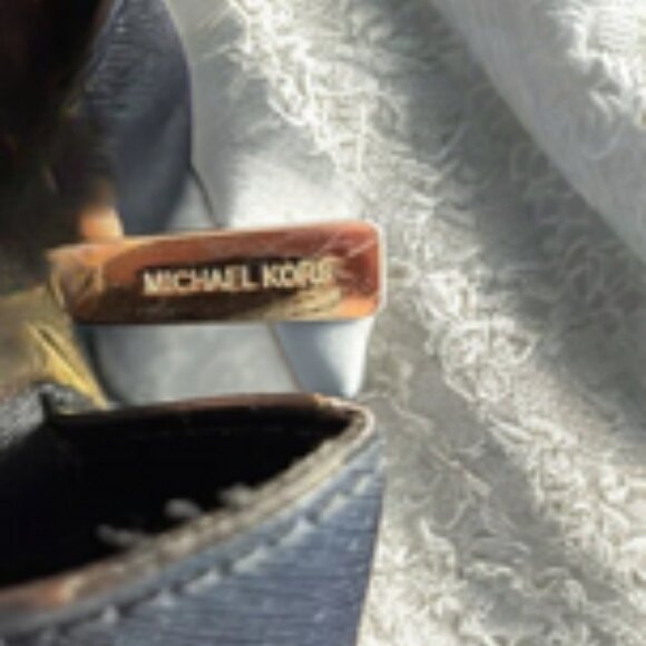 Michael Kors Savannah Medium Saffiano Leather Satchel PreLoved *See Description - Picture 5 of 13